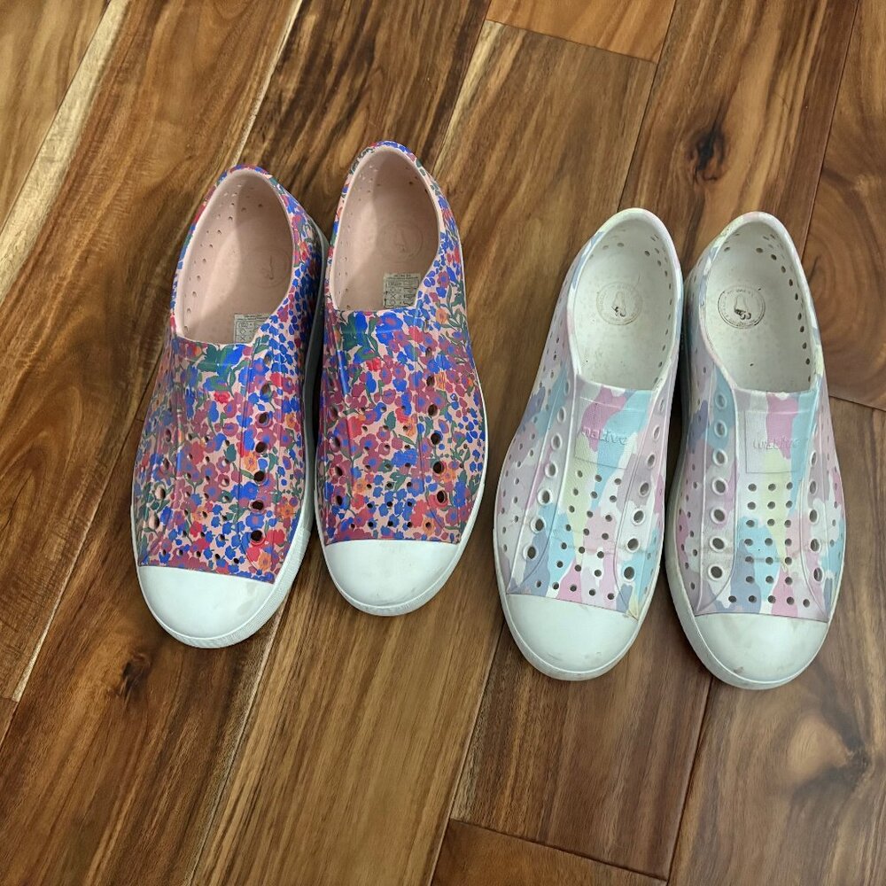 NATIVE Shoes Size 8 - Near new condition - have been worn 1-2 times.